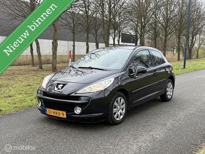 Zwart Occasion 2009 Peugeot 207 Hatchback | € 2.699 (Eerlijke prijs)