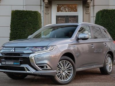 tweedehands Mitsubishi Outlander 2.4 PHEV Intense Camera | Carplay | Stoelverw | 1e