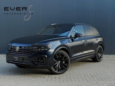 Blauw Occasion 2020 VW Touareg R-line SUV | € 52.950 (Eerlijke prijs)
