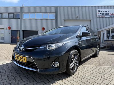 Toyota Auris Hybrid