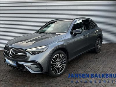 Grijs Gebruikt 2022 Mercedes GLC300e AMG line SUV | € 54.985