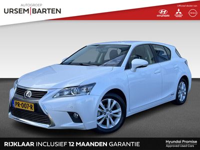 Lexus CT200h