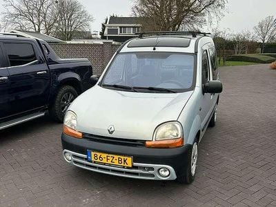 Grijs Gebruikt 2000 Renault Kangoo Sedan | € 4.450 (Duur)