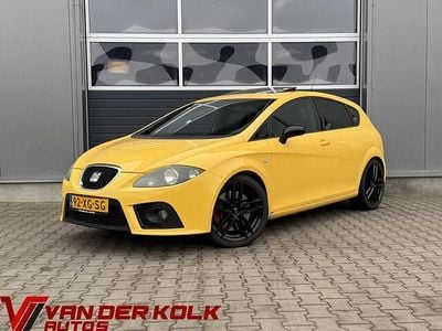 Occasion Seat Leon CUPRA 241 PK (177 kW) 2007 Geel Hatchback