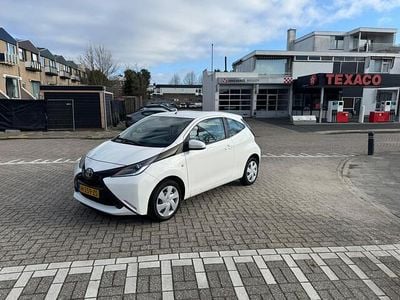 Occasion Toyota Aygo 69 PK (50 kW) 2017 Wit Hatchback