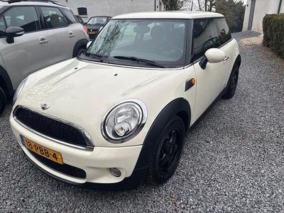 Wit Occasion 2011 Mini ONE Business Hatchback | € 4.450 (Goede deal)