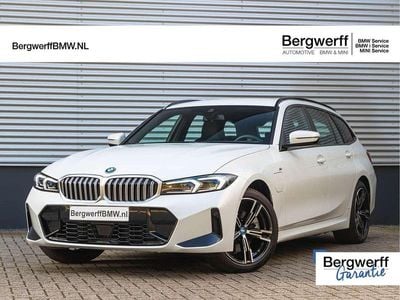 BMW 330e