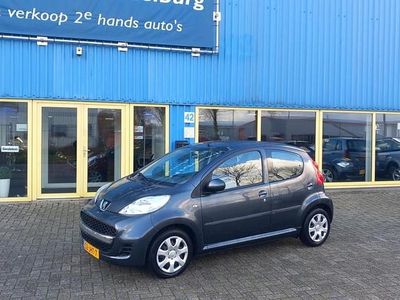 Hatchback Gebruikt 2009 Peugeot 107 Hatchback | € 3.950 (Eerlijke prijs)