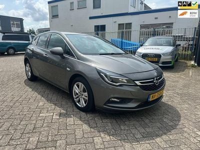 Occasion Opel Astra Innovation 150 PK (110 kW) 2016 Grijs Hatchback