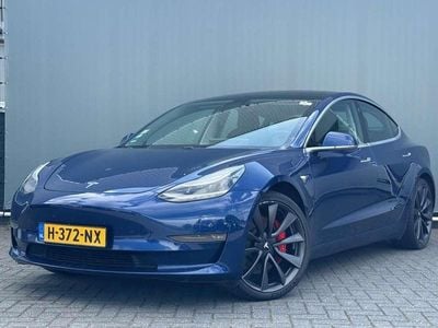 Blauw Gebruikt 2020 Tesla Model 3 Performance Sedan | € 23.899 (Eerlijke prijs)