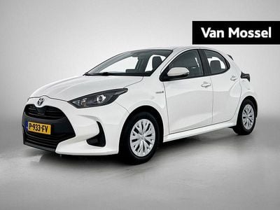 Wit Gebruikt 2021 Toyota Yaris Active Hatchback | € 19.440 (Eerlijke prijs)