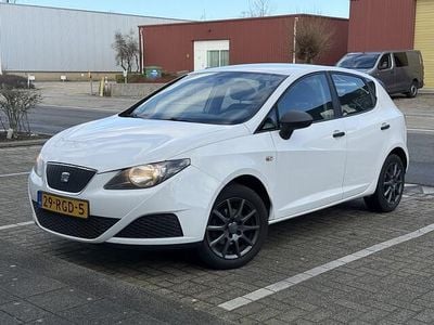 Wit Occasion 2011 Seat Ibiza Hatchback | € 2.500 (Eerlijke prijs)