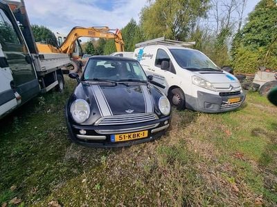 Zwart Gebruikt 2002 Mini Cooper Chili Hatchback | € 650 (Eerlijke prijs)