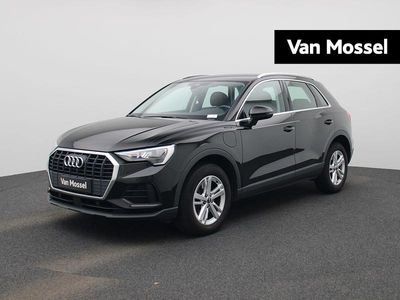 Zwart Occasion 2021 Audi Q3 Attraction SUV | € 30.900 (Super prijs)