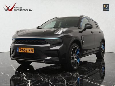 Zwart (metallic) Gebruikt 2024 Lynk & Co 01 SUV | € 30.950 (Duur)
