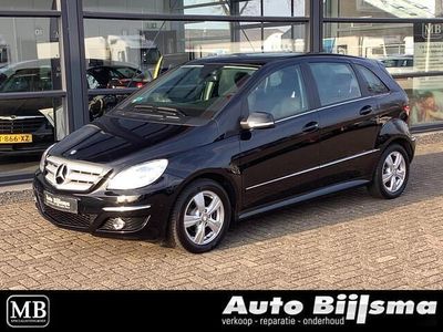 Occasion Mercedes B180 116 PK (85 kW) 2011 Zwart MPV