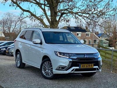Occasion Mitsubishi Outlander P-HEV Intense 135 PK (99 kW) 2019 Wit SUV