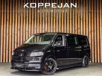 Zwart (metallic) Occasion 2021 VW Caravelle Highline MPV | € 43.900 (Iets duurder)