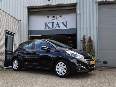 Zwart Gebruikt 2017 Peugeot 208 Hatchback | € 4.400 (Goede deal)