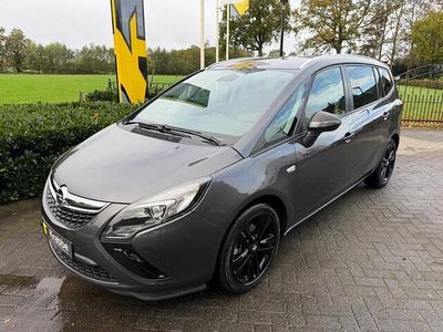 Grijs Occasion 2012 Opel Zafira Tourer Cosmo MPV | € 9.650 (Eerlijke prijs)