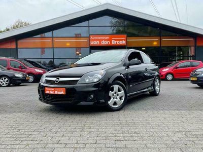 tweedehands Opel Astra GTC 1.8 Cosmo OPC LINE Climate Cruise Ctr Keyless