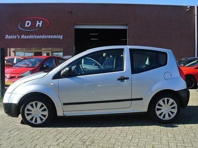 Occasion Citroën C2 60 PK (44 kW) 2004 Grijs Hatchback
