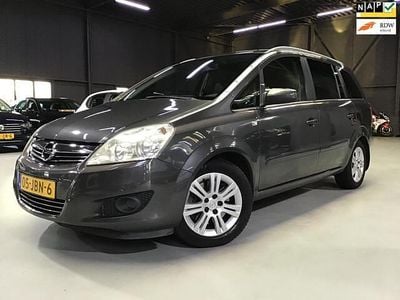 Grijs Gebruikt 2009 Opel Zafira Cosmo MPV | € 3.699 (Eerlijke prijs)