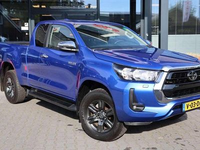 Blauw Gebruikt 2024 Toyota HiLux Pickup | € 48.394