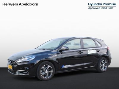 tweedehands Hyundai i30 1.0 T-GDi MHEV Comfort Smart / Navigatie + Apple Carplay/Android Auto / Climate Control / Cruise Control / Keyless Entry & Start / Achteruitrijcamera /