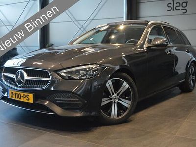 Grijs Gebruikt 2022 Mercedes C180 Luxury Stationwagen | € 29.990 (Eerlijke prijs)