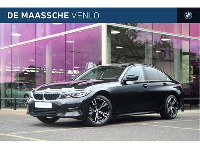 Zwart Occasion 2020 BMW 320 Executive Sedan | € 28.450 (Super prijs)