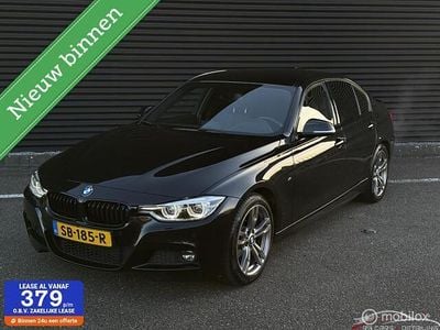 Zwart Gebruikt 2018 BMW 320 M Sport Sedan | € 23.400 (Eerlijke prijs)