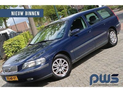 tweedehands Volvo V70 2.4 Comfort Line Clima / Trekhaak / distr. vernieu