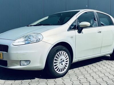 tweedehands Fiat Grande Punto 1.2 Edizione Cool Airco Cruise 5 Deurs APK