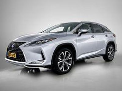 Licht grijs metallic Occasion 2022 Lexus RX450h Luxury Line SUV | € 53.750 (Super prijs)