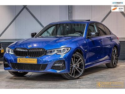 Blauw Occasion 2022 BMW 330 M Sport Sedan | € 41.345 (Eerlijke prijs)