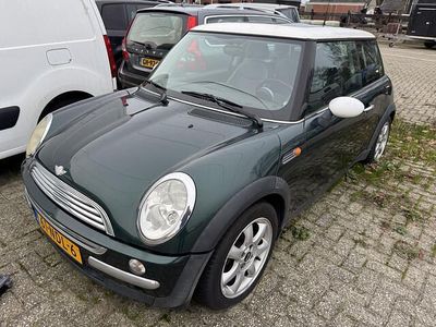 Groen Gebruikt 2003 Mini Cooper Chili Hatchback | € 750