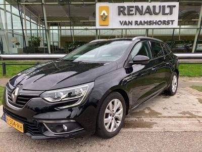 tweedehands Renault Mégane IV Estate 1.3 TCe Limited / Automaat / AppleCarplay/AndroidAuto / Keyless / R-Link 2 / Cruise / Climate / 16" Inch LMV