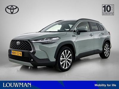 Groen (metallic) Occasion 2025 Toyota Corolla Cross Style SUV | € 36.945 (Eerlijke prijs)
