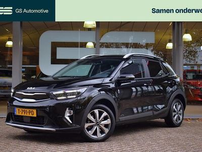 Zwart Occasion 2023 Kia Stonic SUV | € 22.403 (Goede deal)