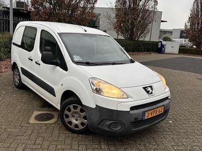 Gebruikt 2011 Peugeot Partner MPV | € 2.250 (Eerlijke prijs)