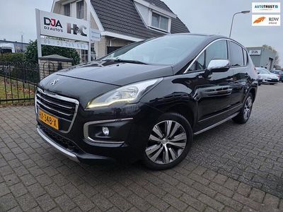 Zwart (metallic) Occasion 2016 Peugeot 3008 Style MPV | € 8.450 (Eerlijke prijs)