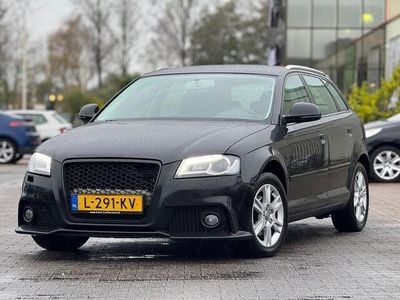 Zwart Gebruikt 2010 Audi A3 Sportback Attraction Hatchback | € 4.999 (Goede deal)
