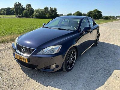 Lexus IS250