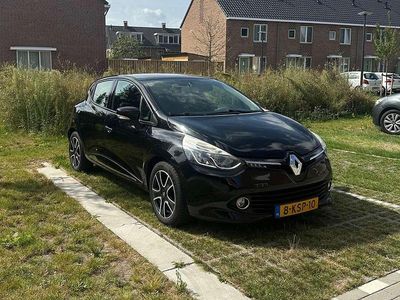 Zwart Gebruikt 2013 Renault Clio IV Expression Hatchback | € 7.500 (Duur)