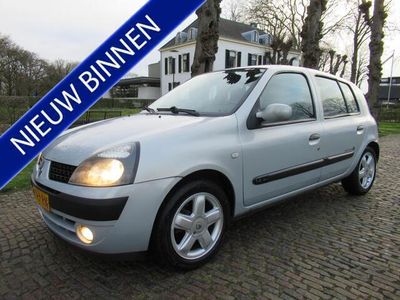 tweedehands Renault Clio II 1.4-16V Billabong Cruisecontrol Stuurbekrachtiging Lm Velgen ***Apk t/m 19-3-2025**