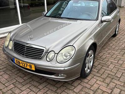Mercedes E320