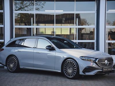 Grijs Gebruikt 2024 Mercedes E300 AMG line Stationwagen | € 68.875