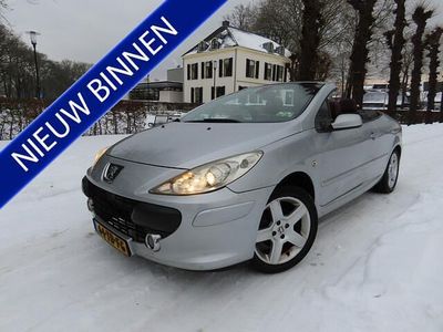 Grijs Gebruikt 2006 Peugeot 307 CC Cabriolet | € 1.950 (Eerlijke prijs)