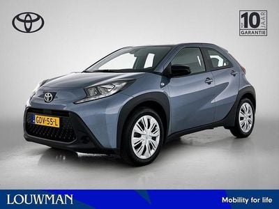 Grijs Gebruikt 2024 Toyota Aygo X Play SUV | € 17.400 (Super prijs)